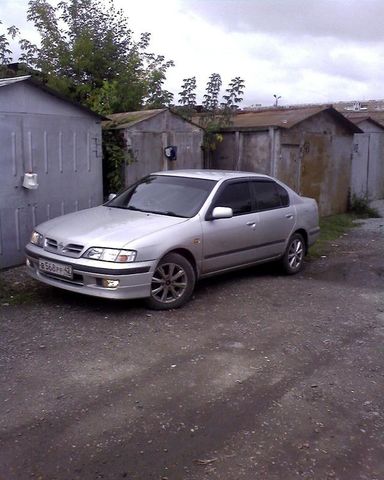 2000 Nissan Primera