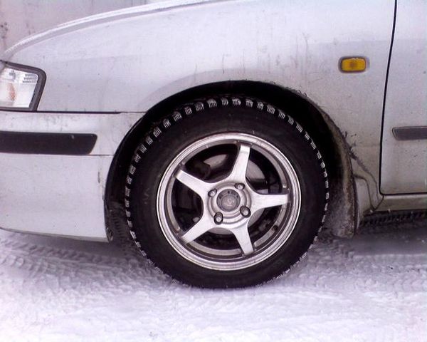 2000 Nissan Primera