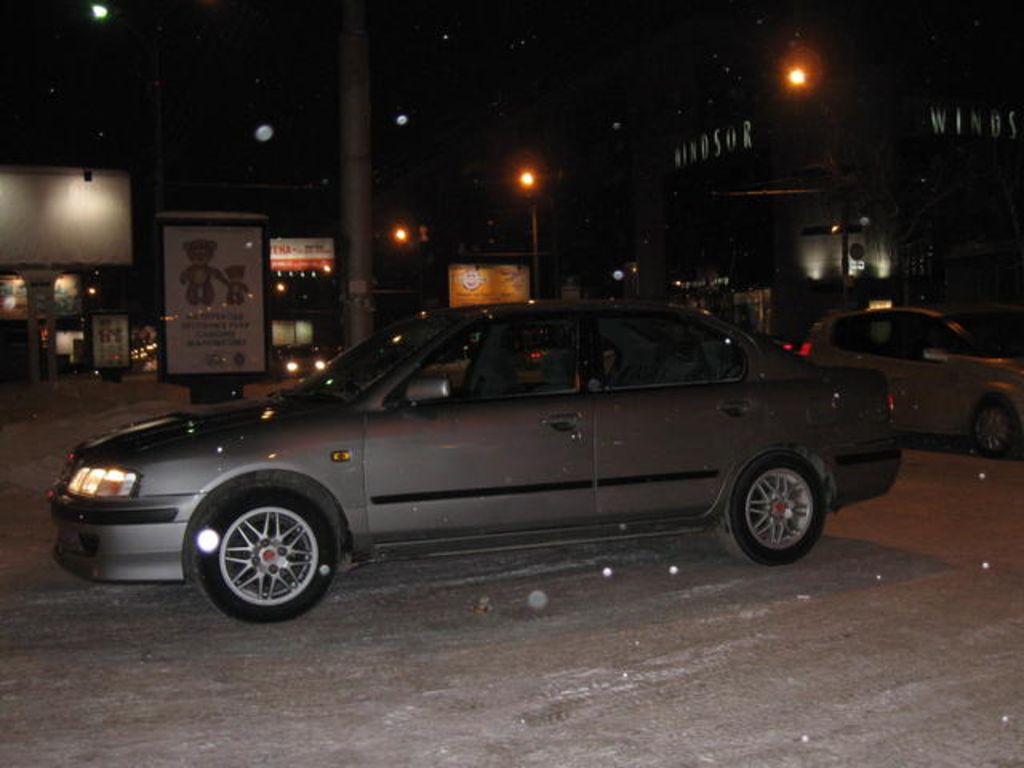 2000 Nissan Primera