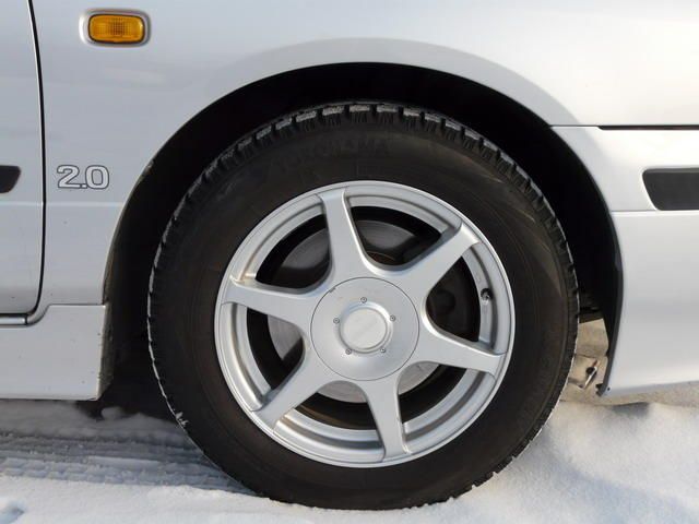 2000 Nissan Primera