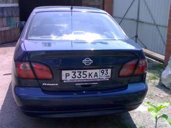 2000 Nissan Primera Photos