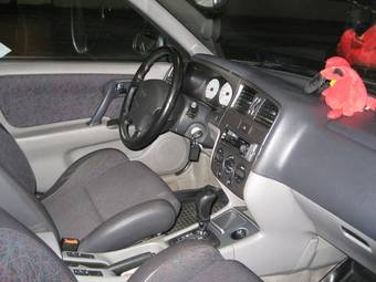 2000 Nissan Primera Pics