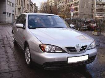 2000 Nissan Primera Photos