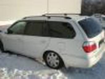 2000 Nissan Primera Pictures