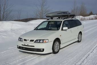 2000 Nissan Primera Pictures