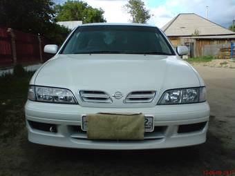 2000 Nissan Primera Photos