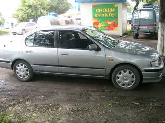 2000 Nissan Primera Photos