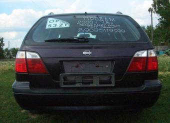 2000 Nissan Primera Images