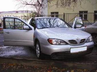 2000 Nissan Primera Photos