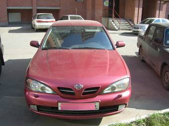 2000 Nissan Primera Pictures