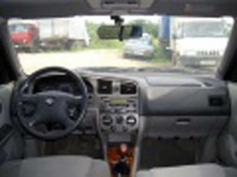 2001 Nissan Primera Pics