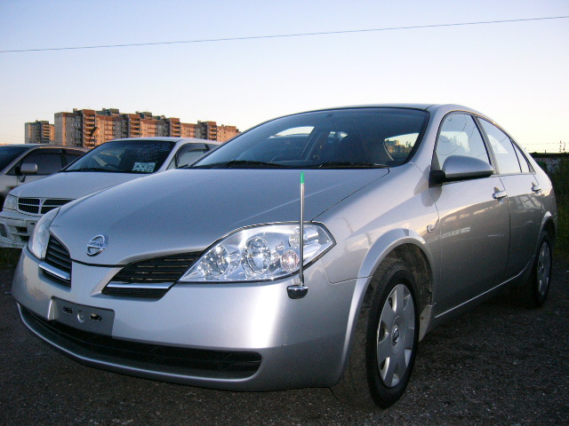 2001 Nissan Primera Images