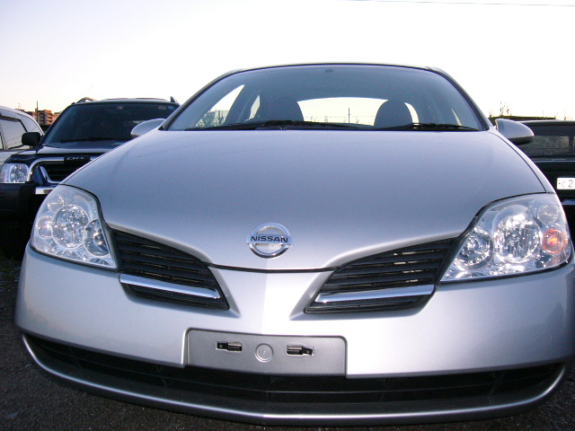 2001 Nissan Primera Photos