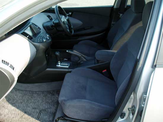 2001 Nissan Primera Photos