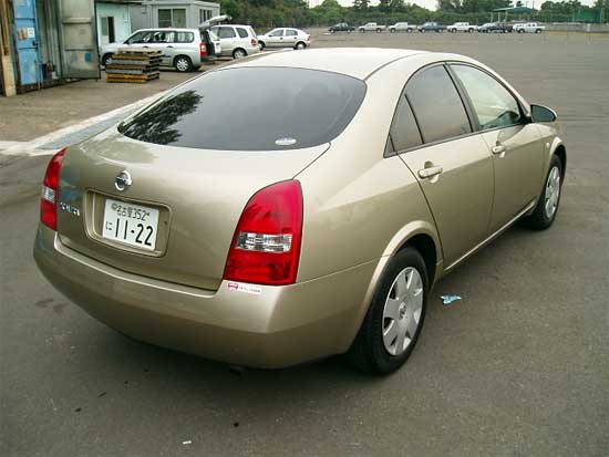 2001 Nissan Primera Pictures