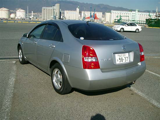 2001 Nissan Primera Pictures