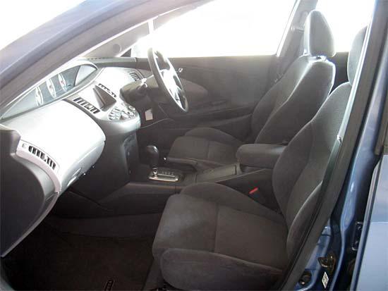 2001 Nissan Primera Pictures