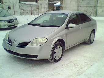 2001 Nissan Primera Photos