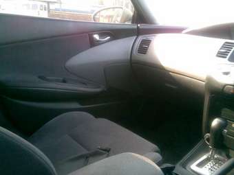 2001 Nissan Primera Photos