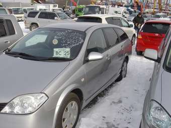 2001 Nissan Primera Pics