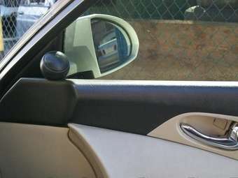 2001 Nissan Primera Pictures