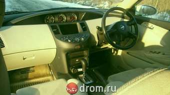 2001 Nissan Primera Pictures