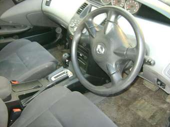 2001 Nissan Primera Photos