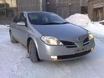 2001 Nissan Primera Images