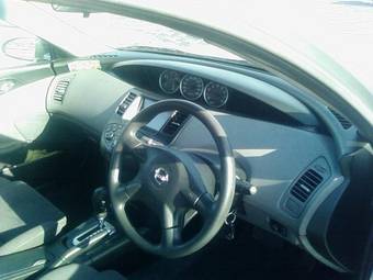 2001 Nissan Primera Photos