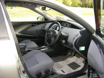 2001 Nissan Primera Pictures