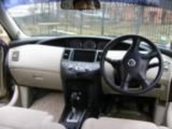 2001 Nissan Primera Photos