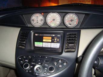 2001 Nissan Primera Pictures