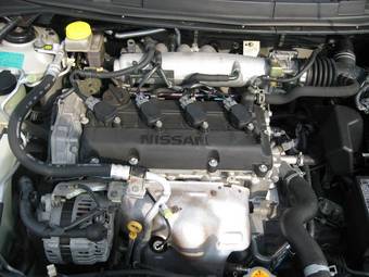 2001 Nissan Primera Pictures