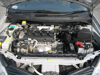 2001 Nissan Primera Pictures