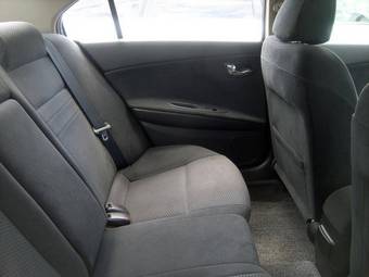 2001 Nissan Primera Pictures