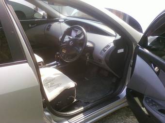 2001 Nissan Primera Pictures