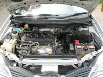 2001 Nissan Primera Photos