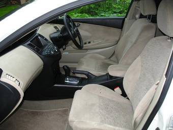 2001 Nissan Primera Photos