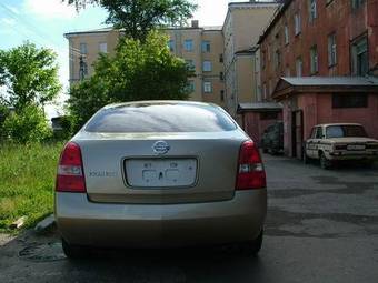 2001 Nissan Primera Pictures