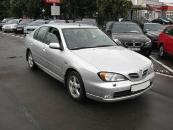 2001 Nissan Primera Pictures