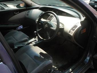 2001 Nissan Primera Photos