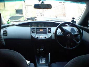 2001 Nissan Primera Photos