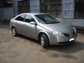 2001 Nissan Primera Pictures