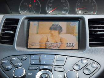 2001 Nissan Primera Images