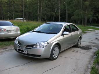 2001 Nissan Primera Pictures