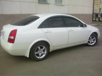 2001 Nissan Primera Pictures