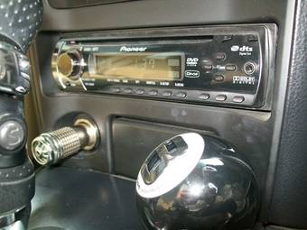 2001 Nissan Primera Pictures
