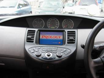 2001 Nissan Primera Pictures
