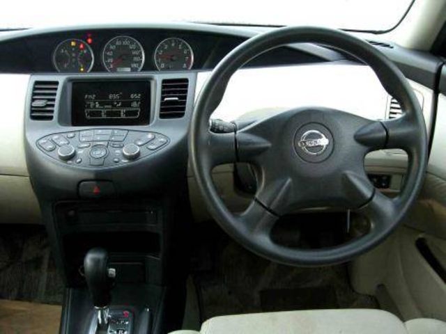 2002 Nissan Primera