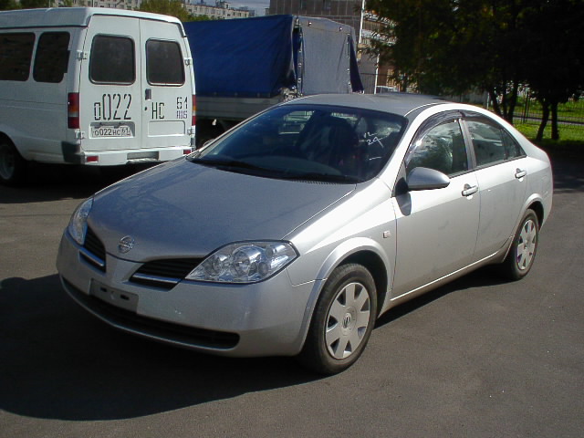 2002 Nissan Primera Photos